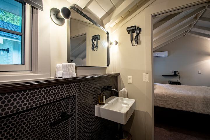 Room 57 of 180