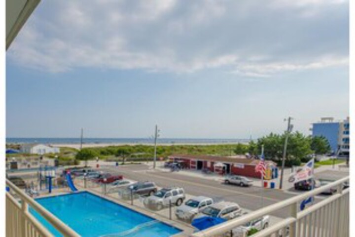 Beach 198 of 216