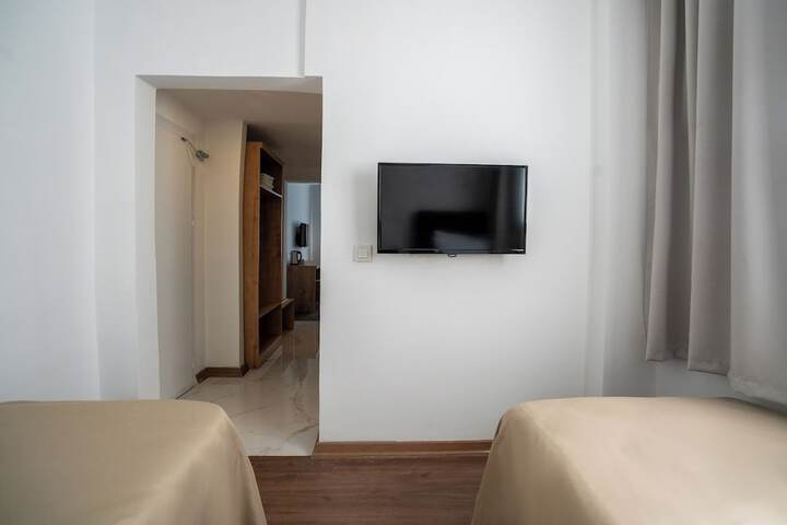 Room 28 of 57