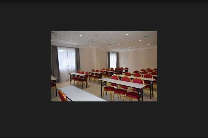 Room 43 of 50