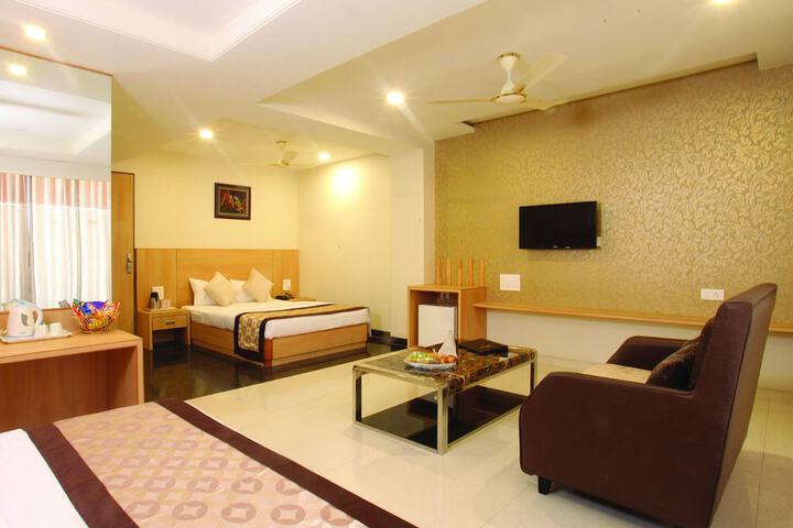 Room 7 of 31