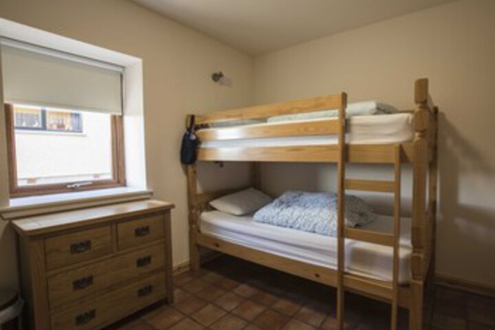Room 73 of 162