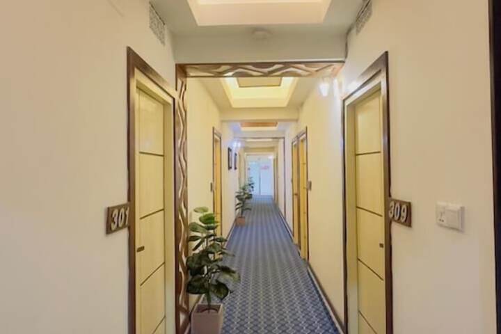 Hotel 52 of 52