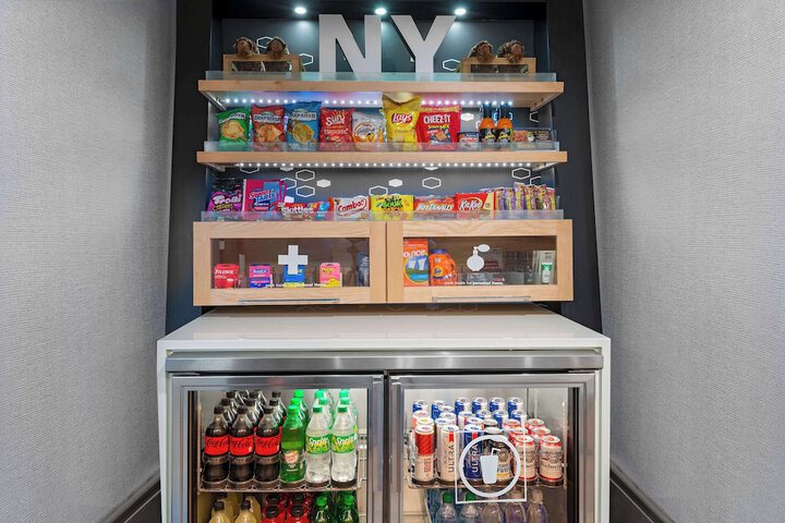 Snack bar