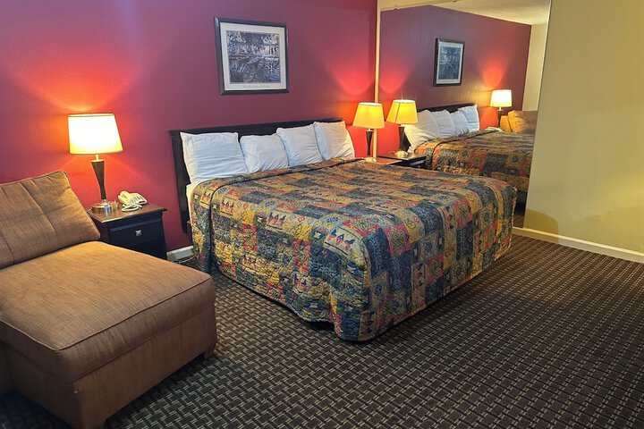 1 King Bed (21 of 23)