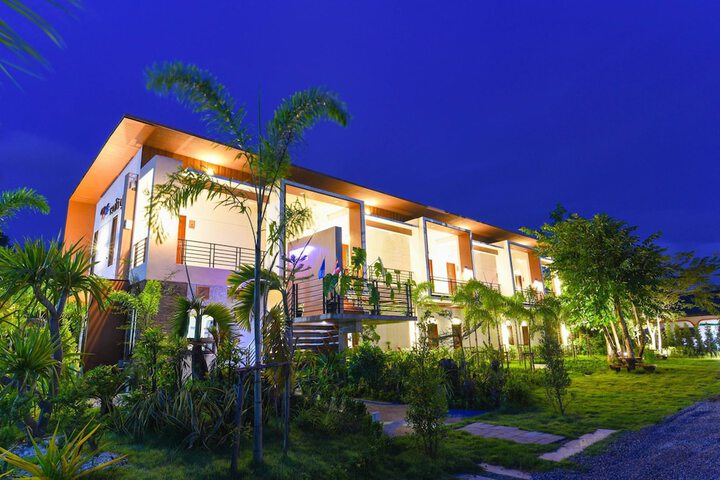 Hotel 27 of 28
