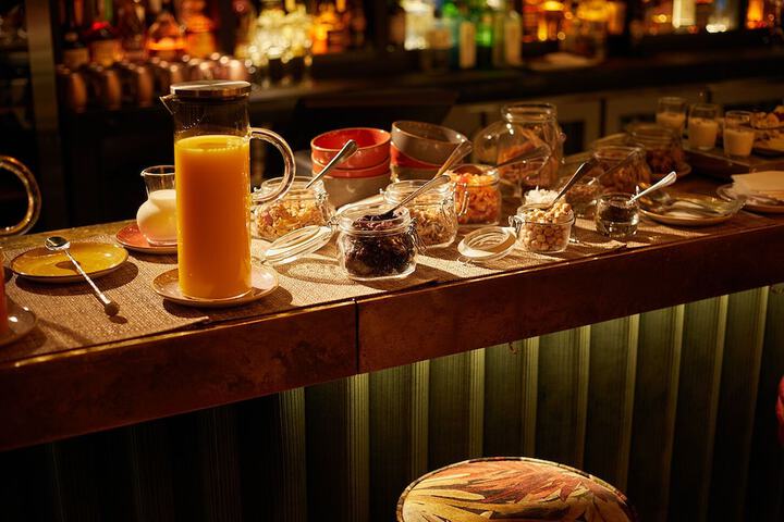 Breakfast/Coffee Service 206 of 397