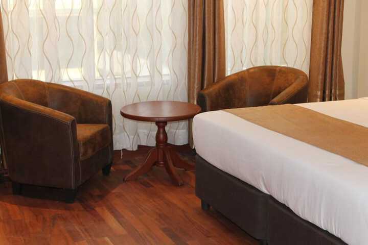 Room 3 of 30