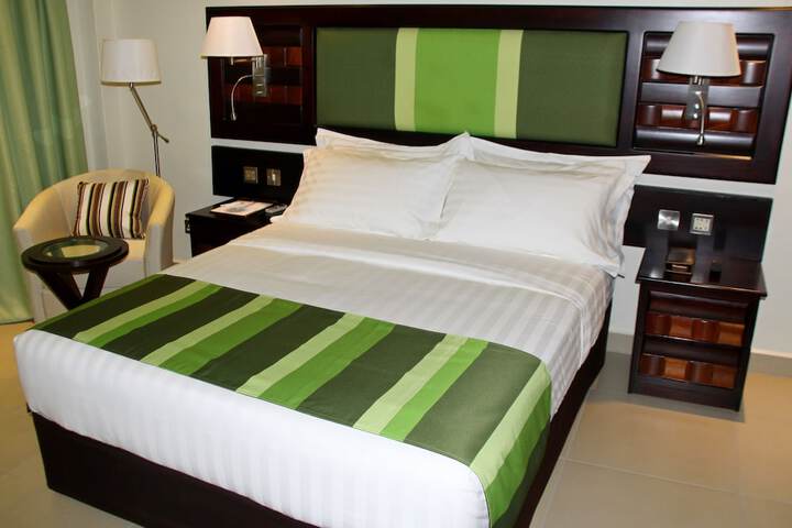 Room 15 of 74