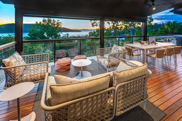 Image of Point Blue on Hamilton Island by HIHA