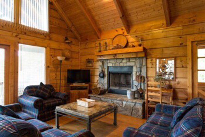 Exterior of Juve Cabin
