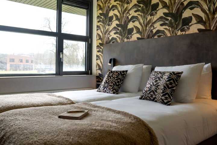 Room 20 of 44