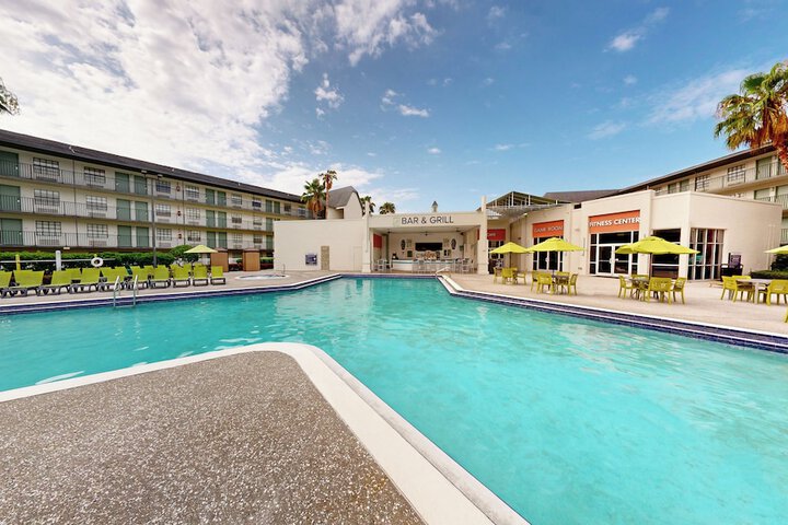 Pool 58 of 123
