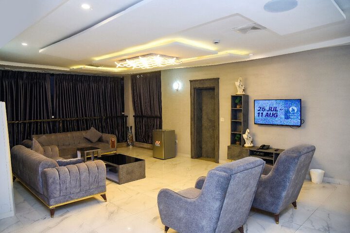 Room 28 of 78