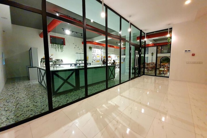 Ballroom/Hall 57 of 58