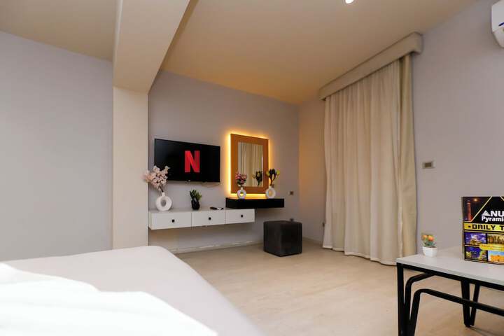 Room 74 of 227
