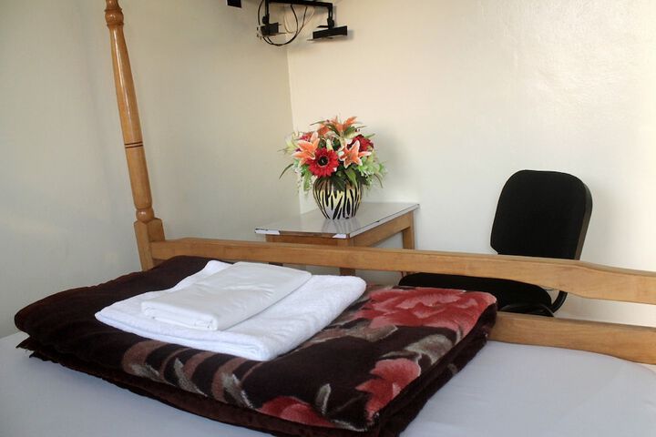 Room 3 of 19