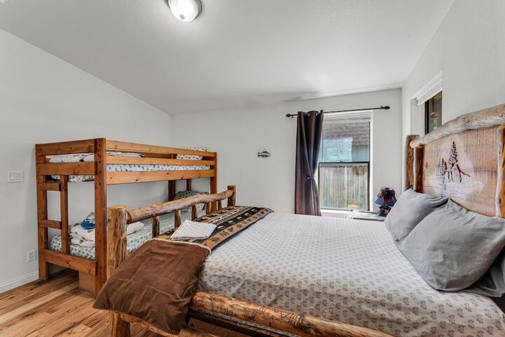 Room 7 of 37