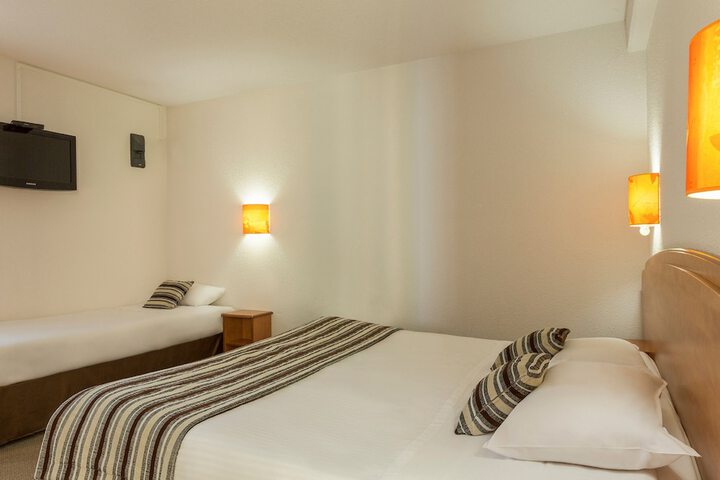Room 5 of 46