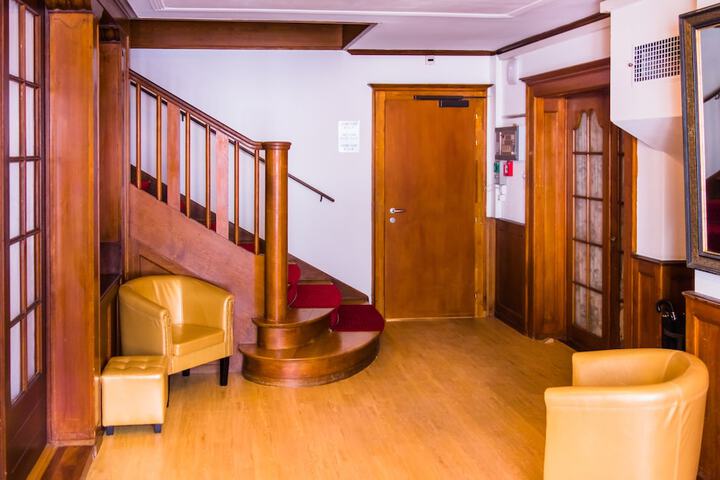 Hotel 2 of 59