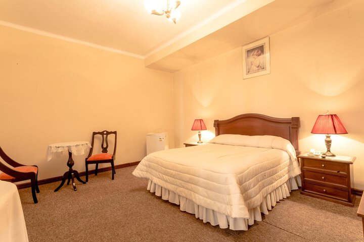 Room 5 of 31