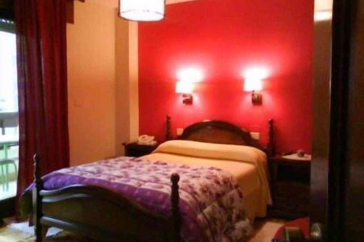 Room 22 of 45