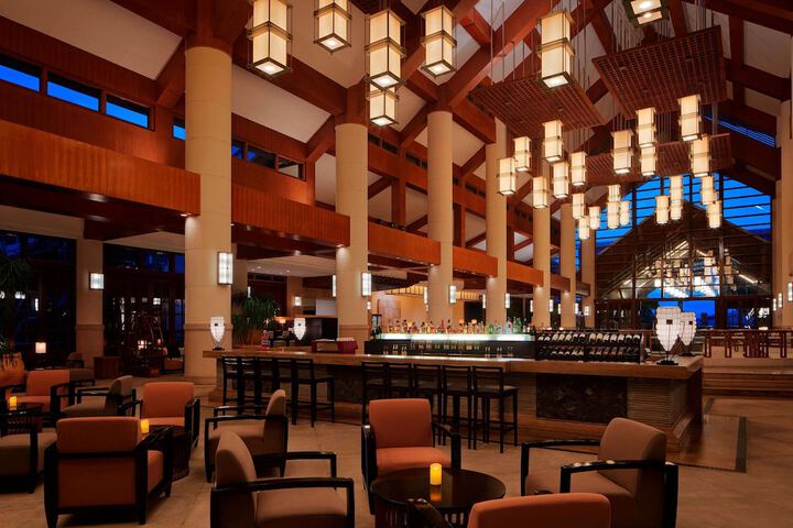 Hotel Interior 4 of 148
