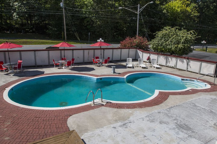 King Hendrick Motel in Lake George, NY