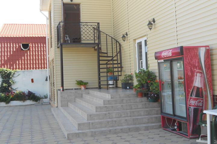 Terrace/Patio 2 of 23