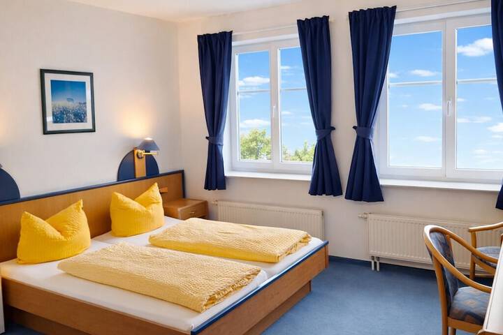 Room 7 of 29