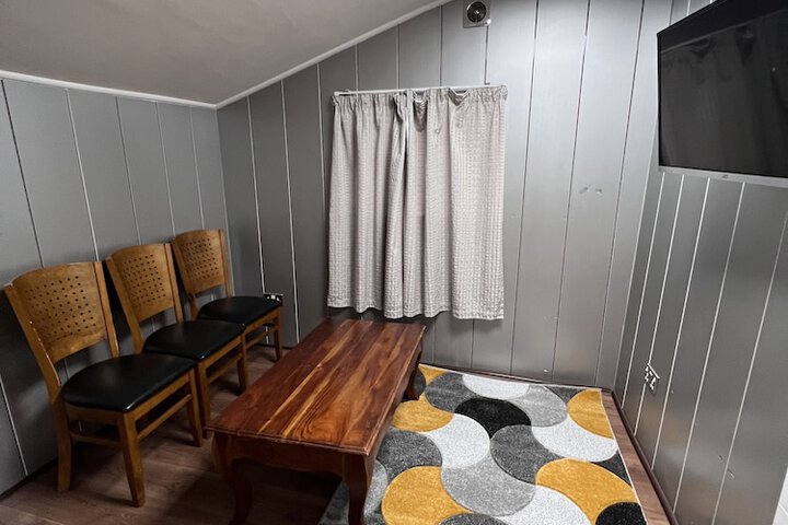 Room 22 of 57
