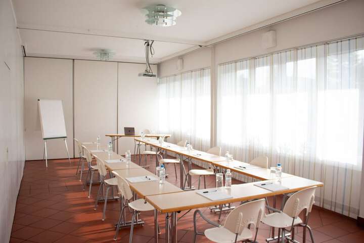 Meeting 72 of 98