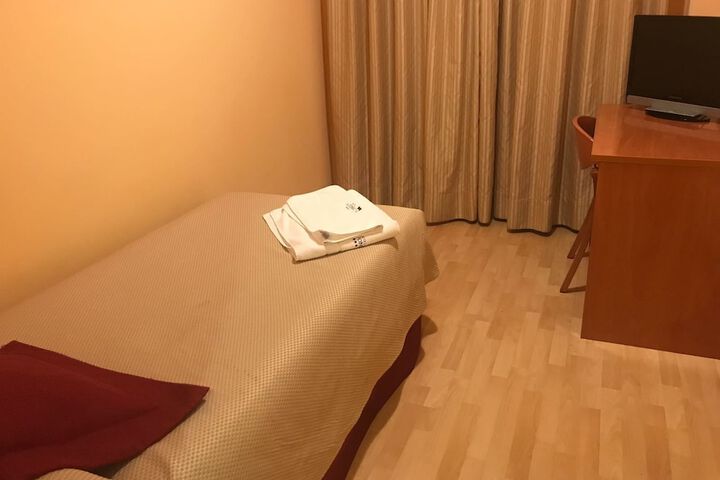 Room 11 of 56