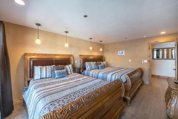 Room 20 of 73