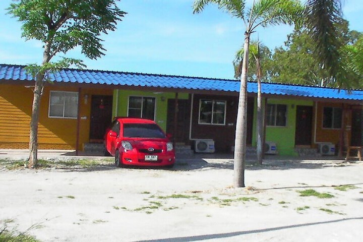 Property Grounds 3 of 10