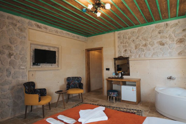 Room 49 of 189