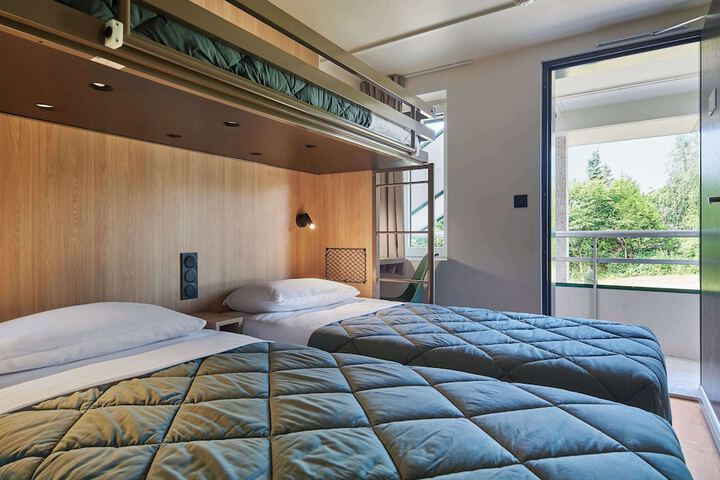 Room 6 of 26
