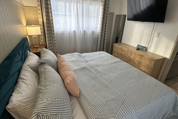 Room 12 of 23