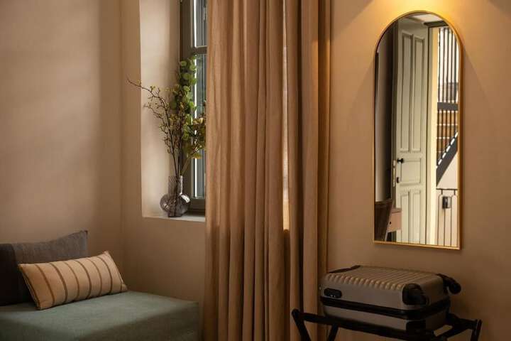 Hotel Interior 75 of 86