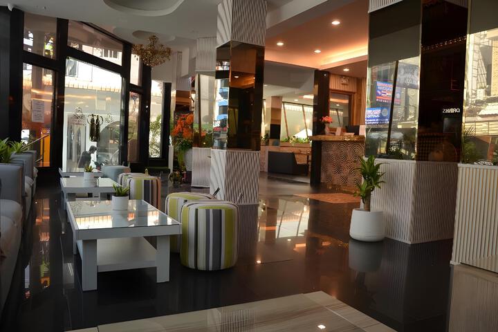 Hotel Lobby
