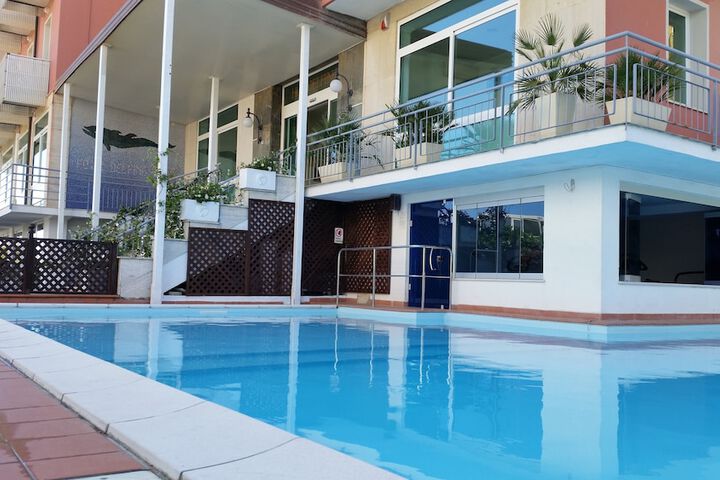 Hotel with Pool