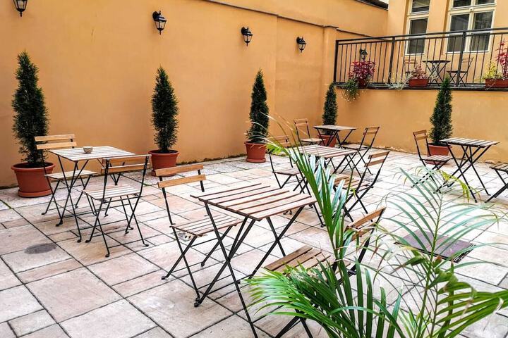 Terrace/Patio 44 of 77