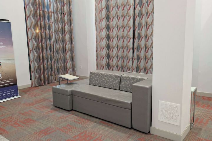 Hotel Interior 7 of 22
