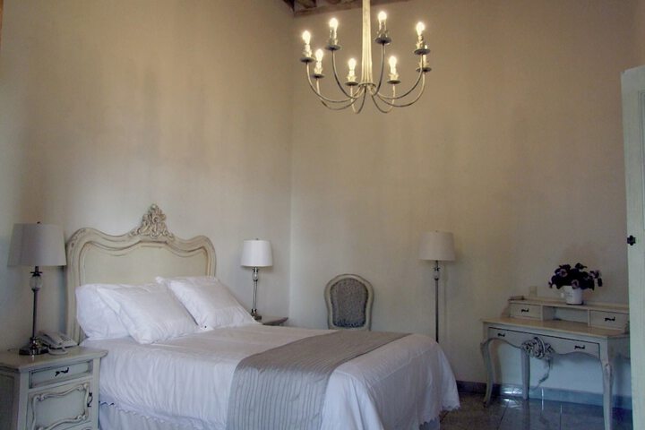 Room 15 of 49