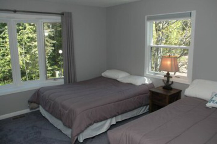 Room 206 of 250