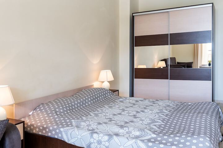 Room 128 of 209
