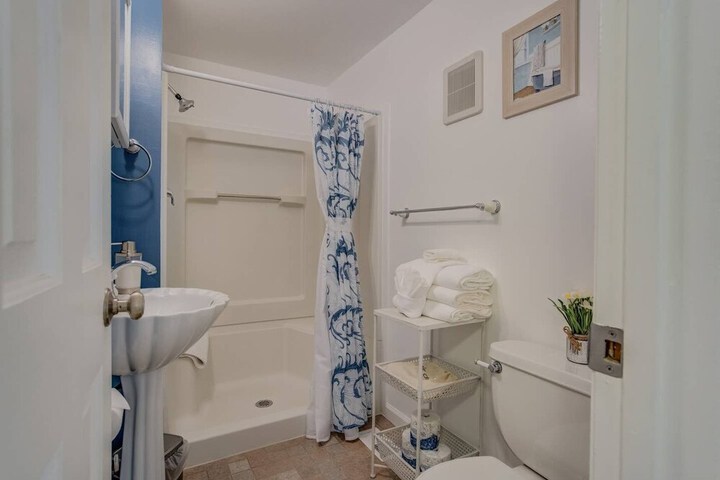 Room 29 of 46