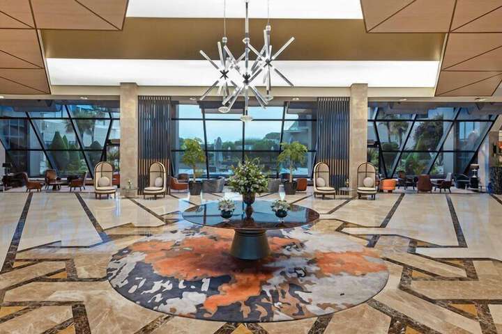 Lobby Photo