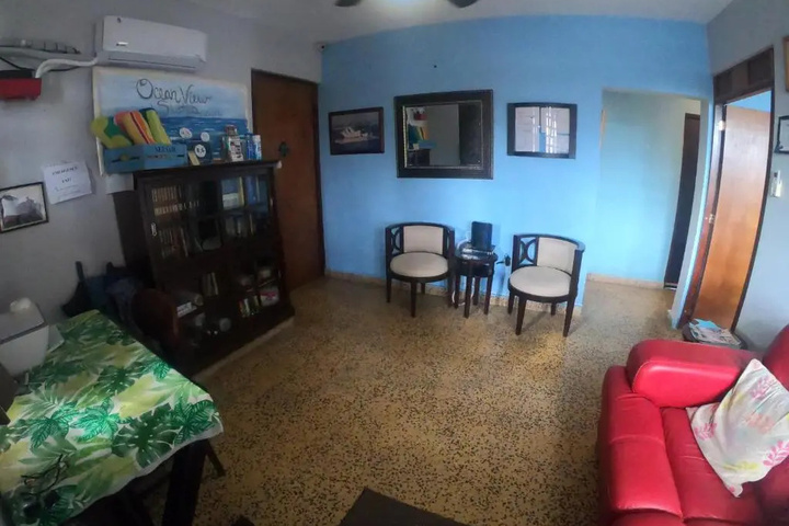 Room 7 of 17