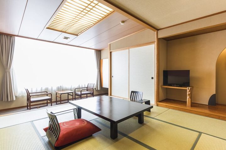Room 14 of 46